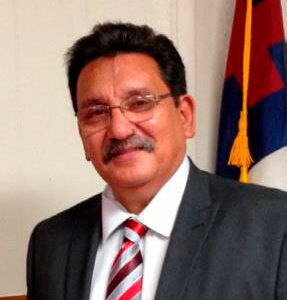 Dr. Raúl Garza